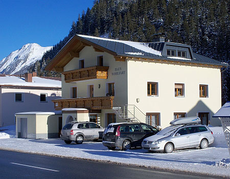 haus wohlfart appartement familienurlaub in galtür